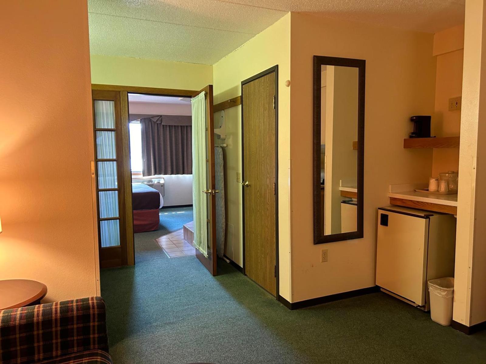 Northwoods Inn & Suites - Blackduck Ngoại thất bức ảnh